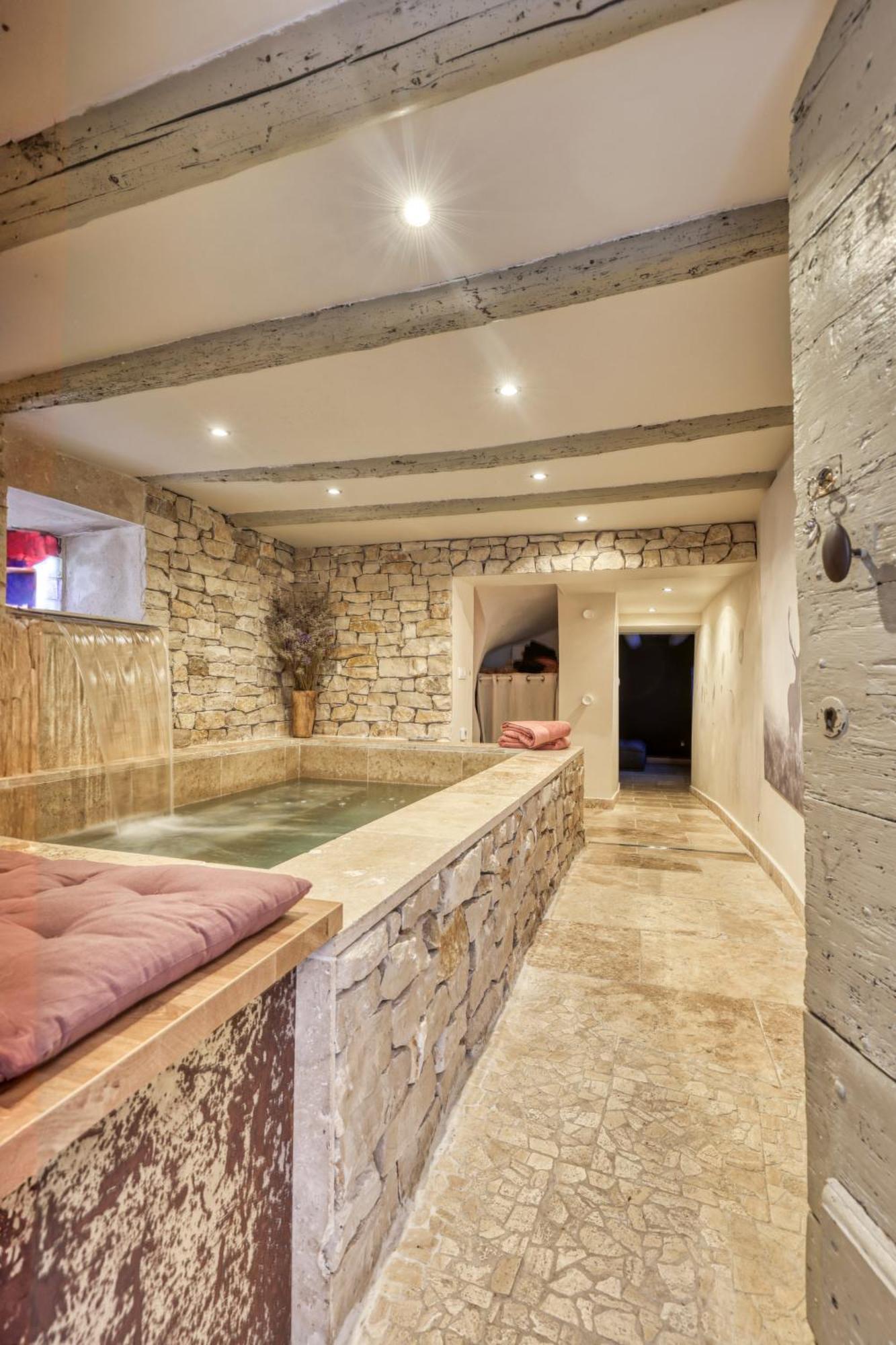 Villa Les Jasmins En Provence LʼIsle-sur-la-Sorgue Exterior foto